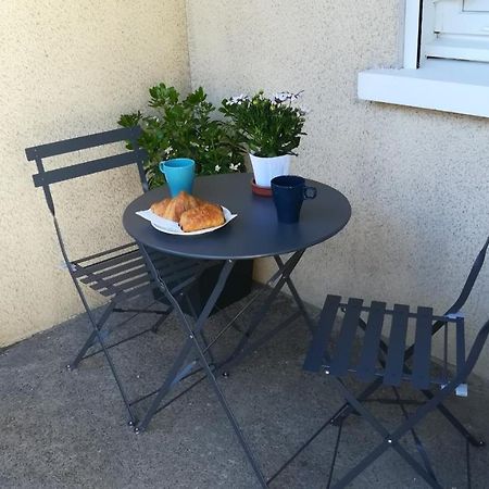 Besancon Appartement T2 Sur Cour Interieure Proximite Gare Exterior foto